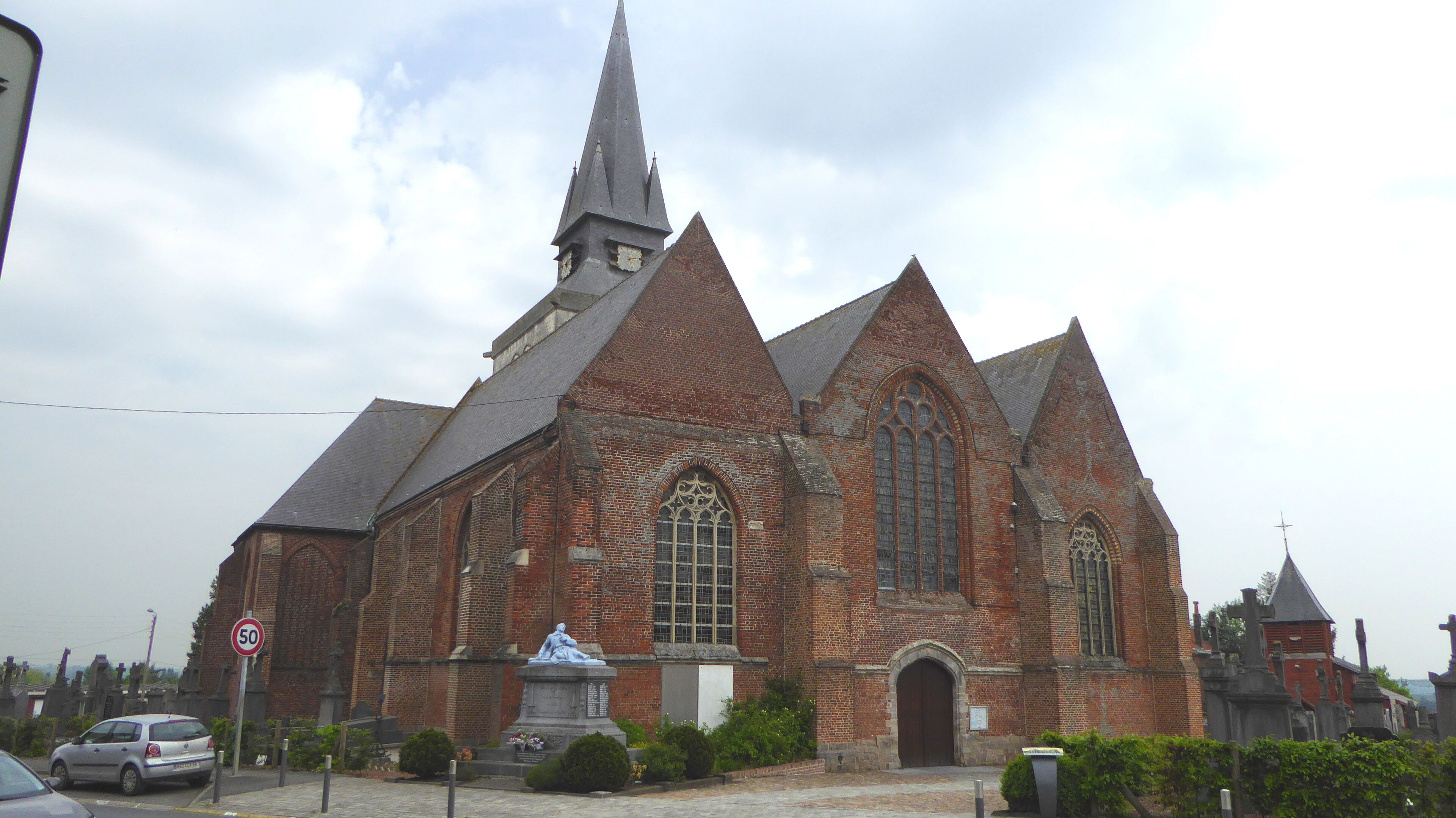 This building is indexed in the Base Mérimée, a database of architectural heritage maintained by the French Ministry of Culture, under the reference PA00107758 .