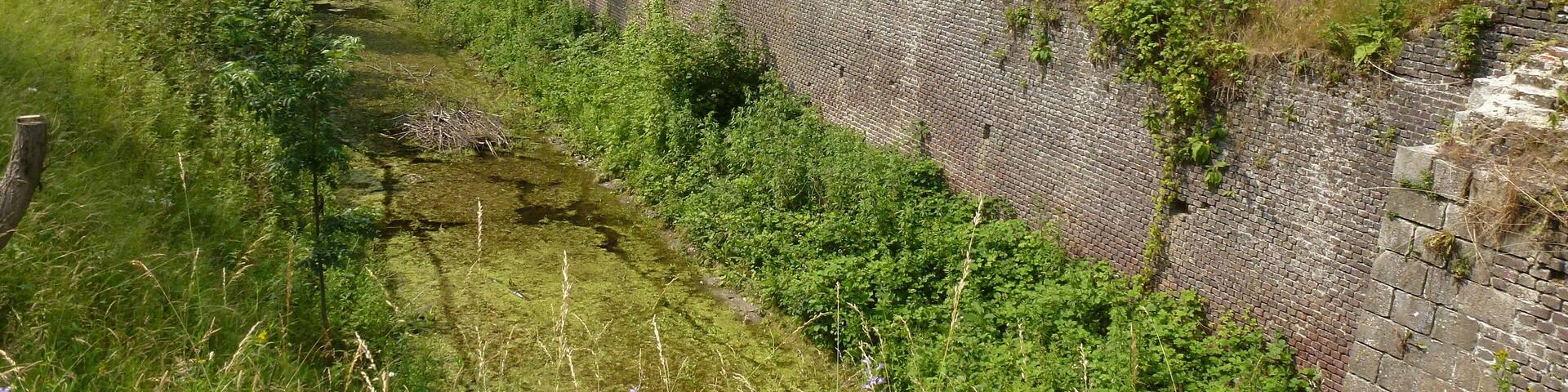 Flines-lès-Mortagne (Nord, Fr) Fort de Flines
