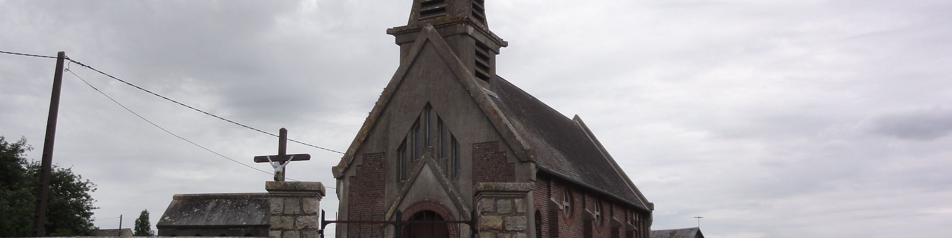 Sommette-Eaucourt (Aisne) église Eaucourt