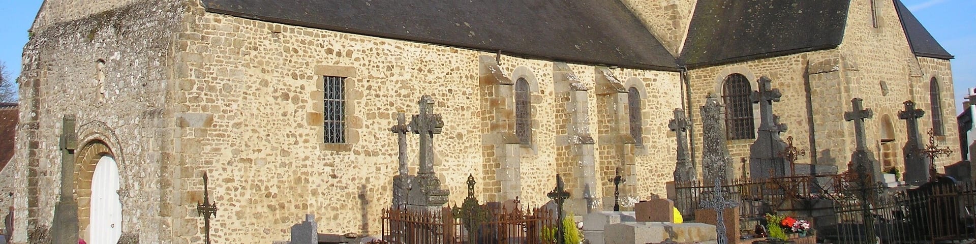 Sainte-Marguerite-de-Carrouges (Normandie, France). L'église Sainte-Marguerite.