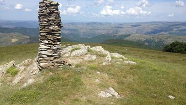 48400 Saint-Julien-d'Arpaon, France