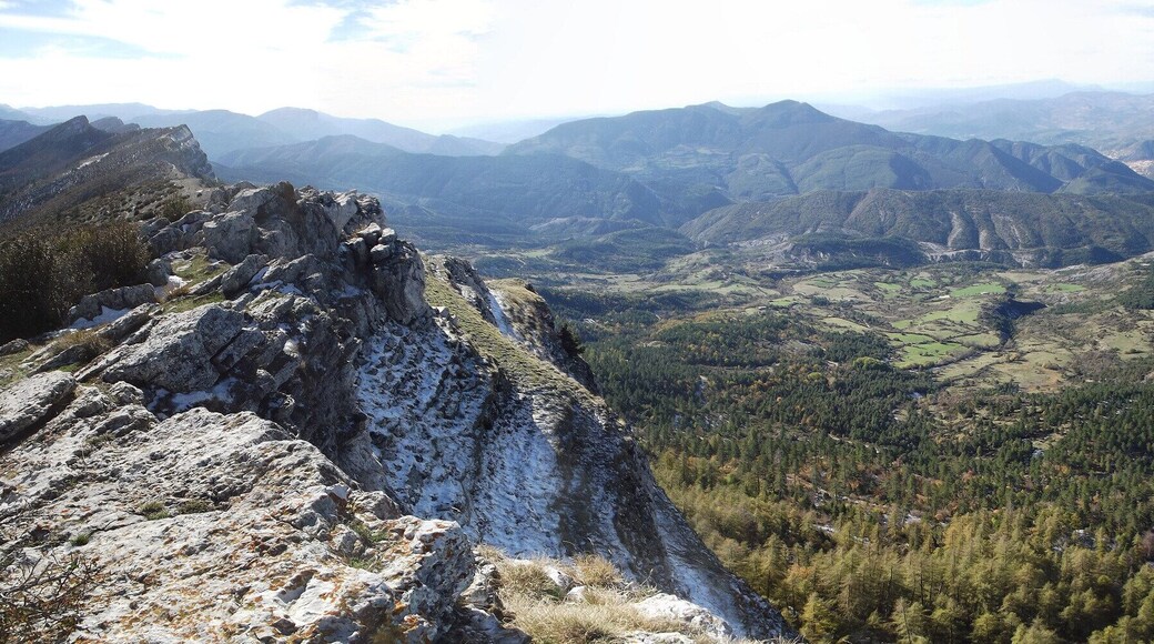 Vue du territoire de Digne-les-Bains depuis la cote 1725 (près du trou de Saint-Martin)