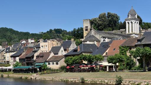 View at the medieval village of Montignac, at the foreground the Vezere river.