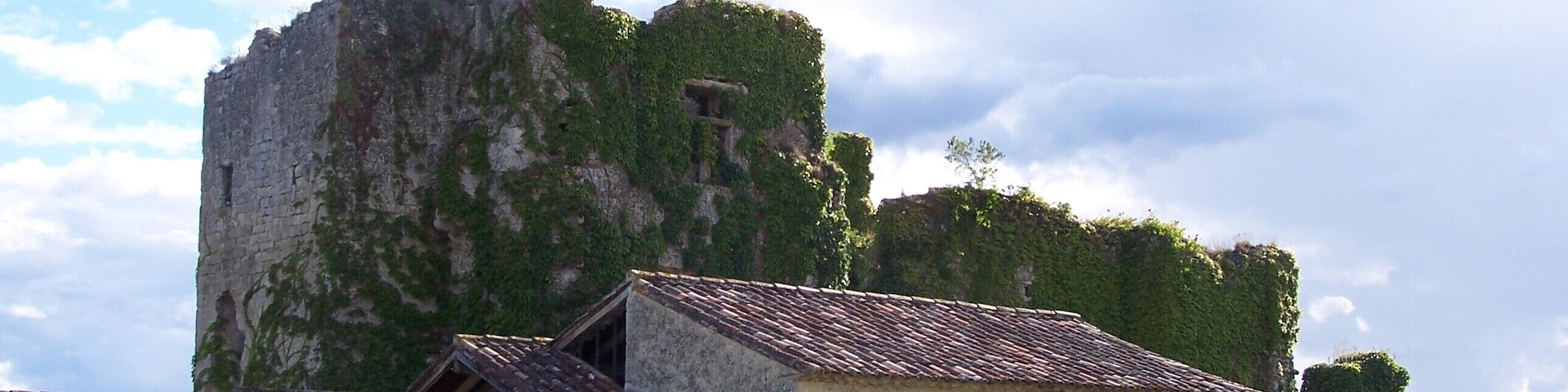 Castle of Caze in Saint-Sulpice-de-Guilleragues (Gironde, France)
