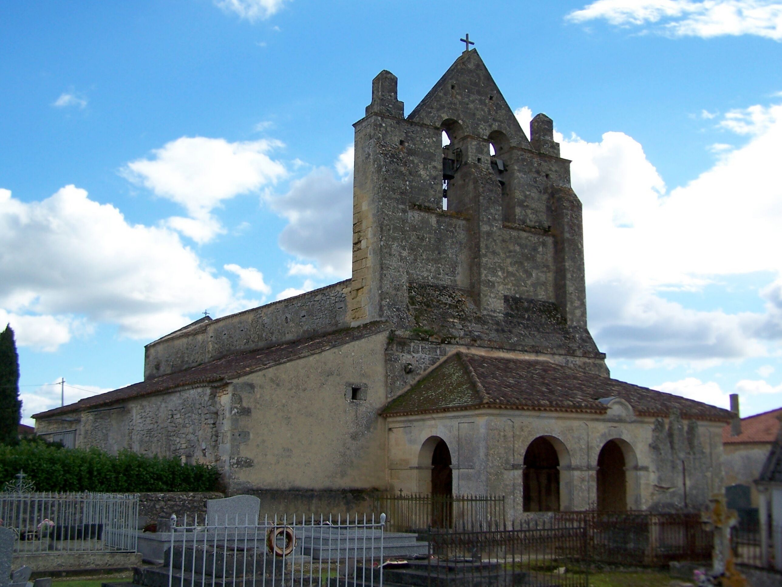 Saint Martin church of Lugasson (Gironde, France)