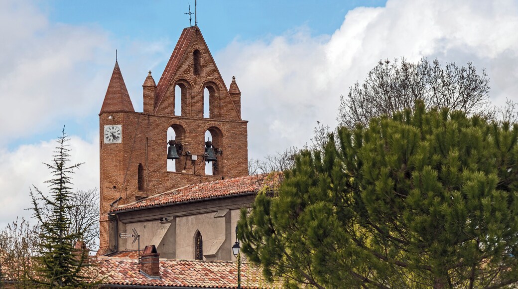 This building is inscrit au titre des Monuments Historiques. It is indexed in the Base Mรฉrimรฉe, a database of architectural heritage maintained by the French Ministry of Culture, under the reference PA00094286 .