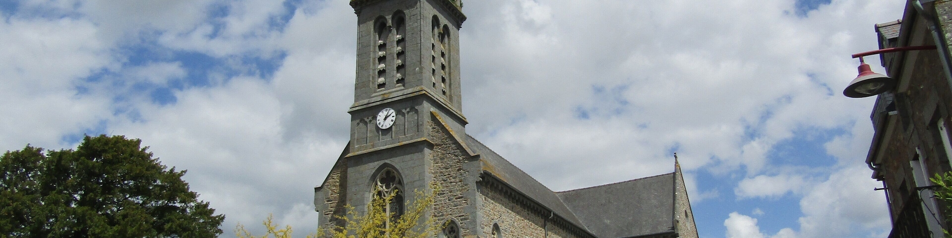 Eglise Saint-Sébastien de Rouillac (22)