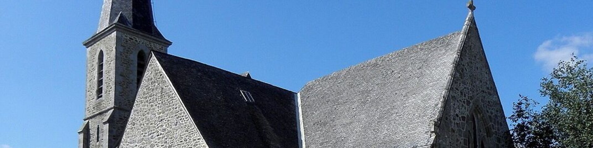 Ăglise Saint-CĂ©nĂ©ry de ParignĂ©-sur-Braye (53).