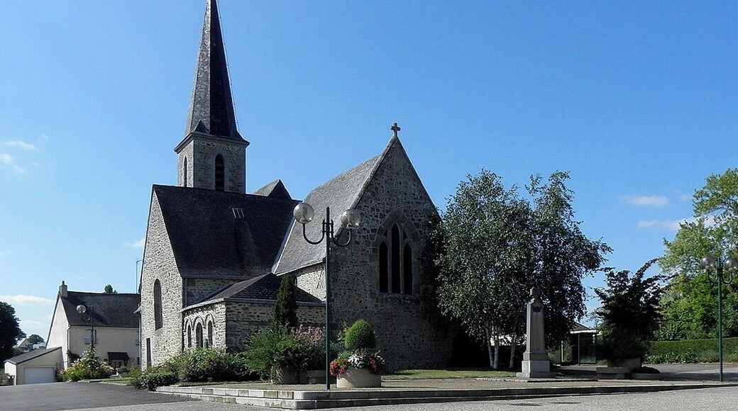 Église Saint-Cénéry de Parigné-sur-Braye (53).
