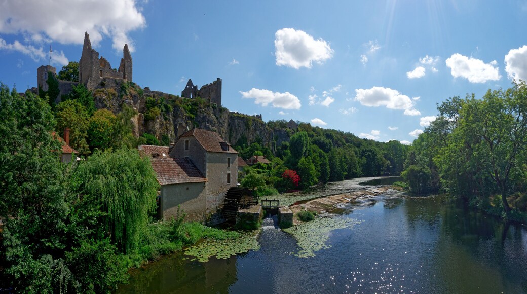 Angles-sur-l'Anglin, Vienne