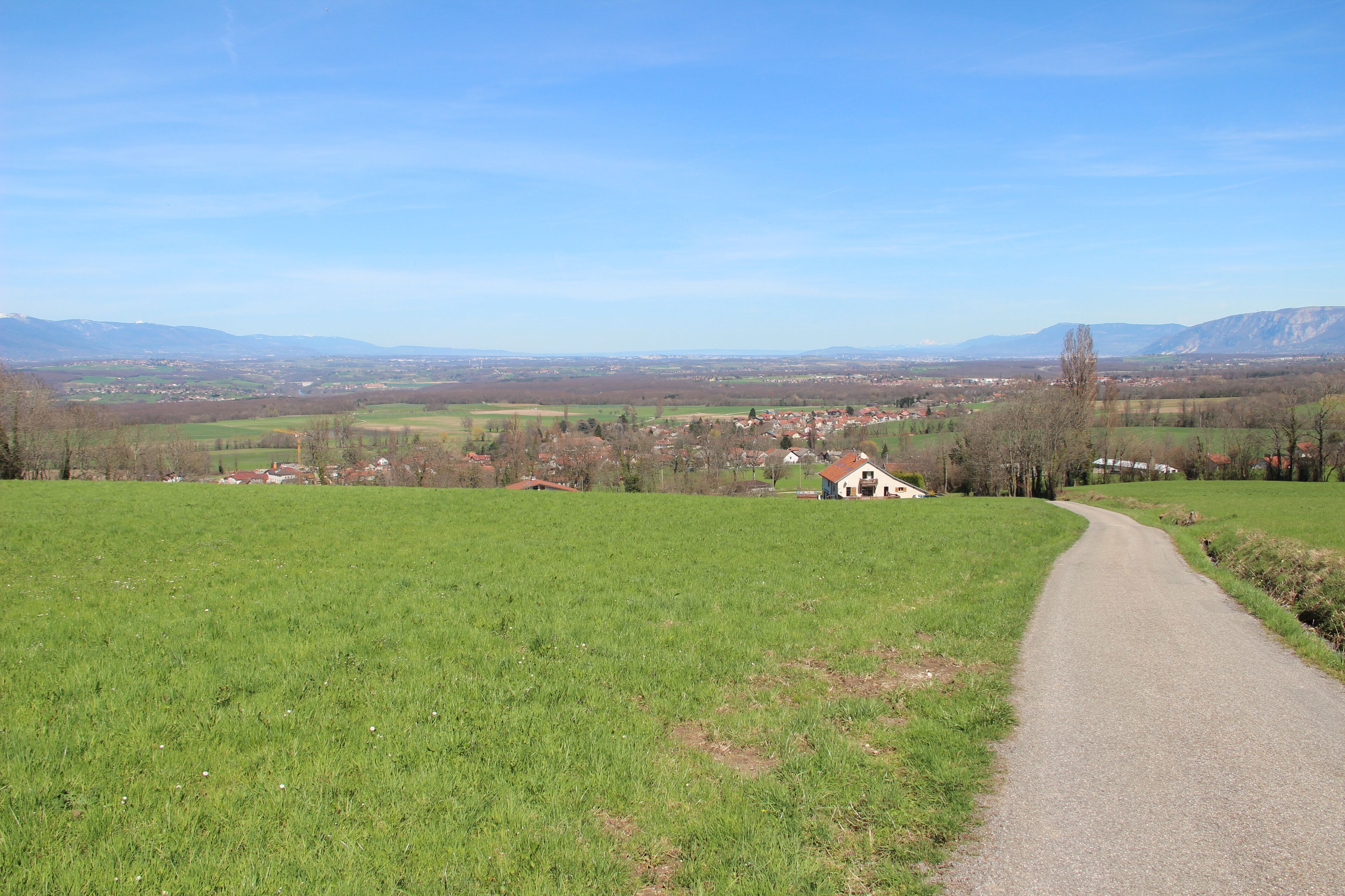 Panoramic view on the Bassin Lemanique