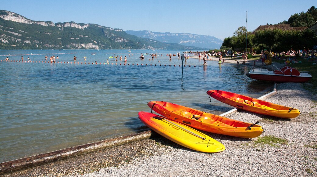 Plage de Conjux en Savoie (Lac du bourget)