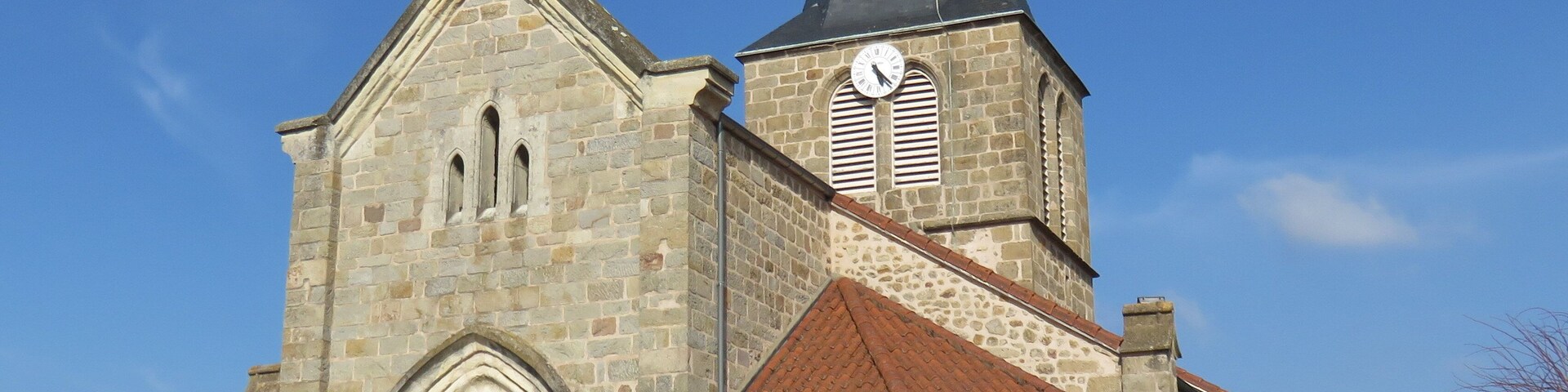 Église de Soleymieux, dans le département de la Loire.