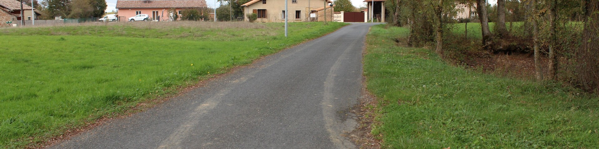 Route de Bellegarde, Saint-Cyr-sur-Menthon.