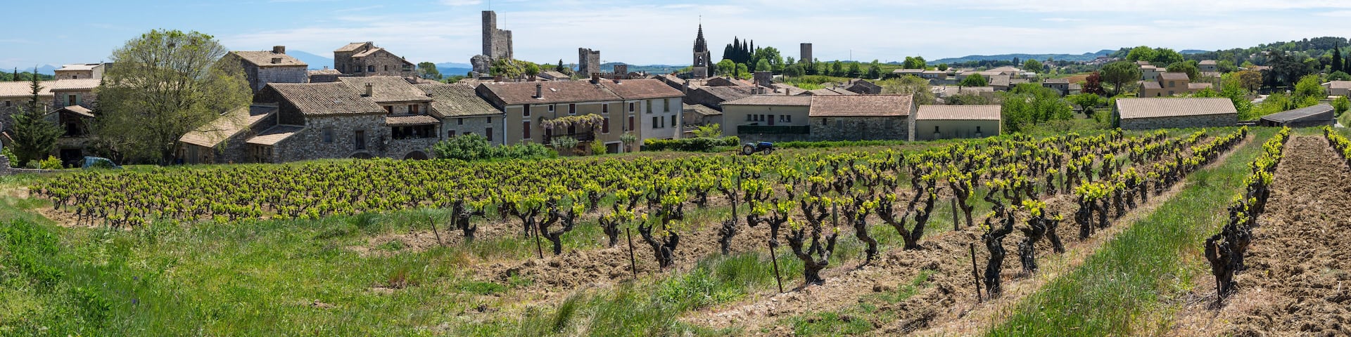 Panoramic view of Aigueze