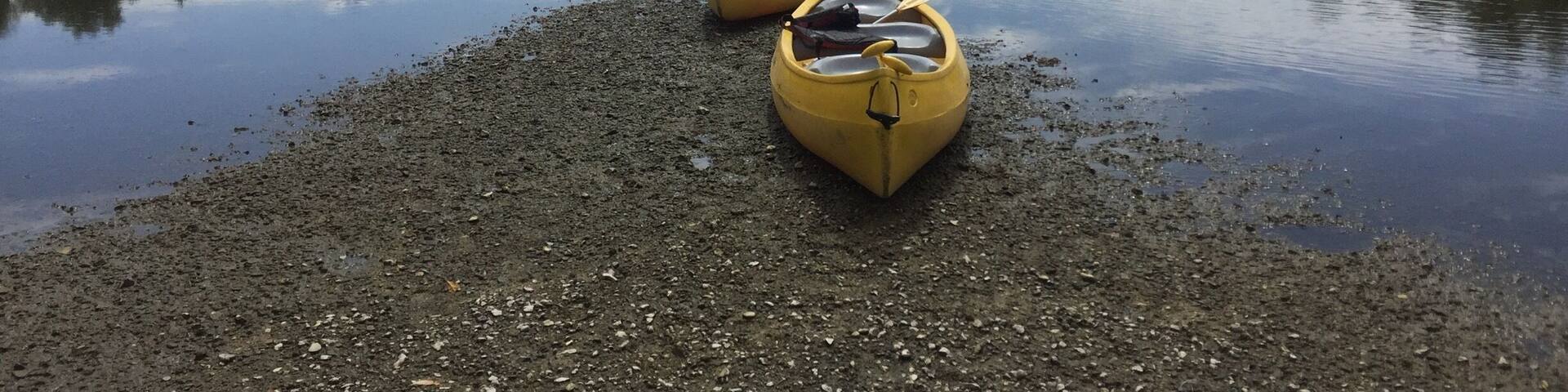 Kayaking down the Loire river towards Sancerre, France