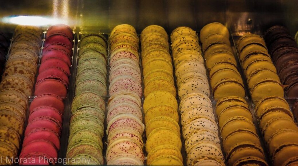 Taking a foodie tour in popular St. Germain Des Pres in Paris, Come and see what places and goodies we are going to try here.
http://travelphotodiscovery.com/food-tour-in-paris/