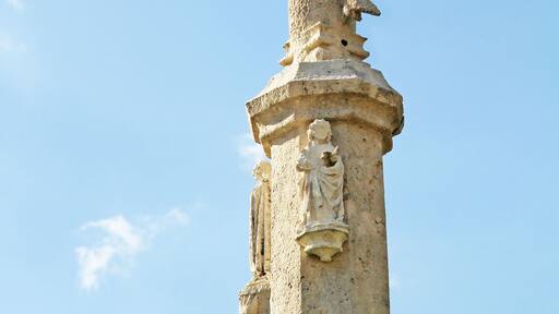 Croix de cimetière de Barain