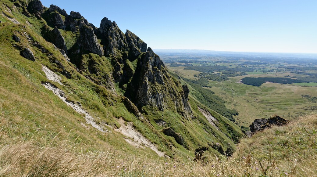 Les Aiguilles du diable sur le Puy de Sancy.