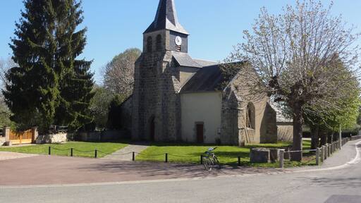 Roche d'Agoux (Puy-de-DÎme) église Saint-Genoux (Saint-Renoux)