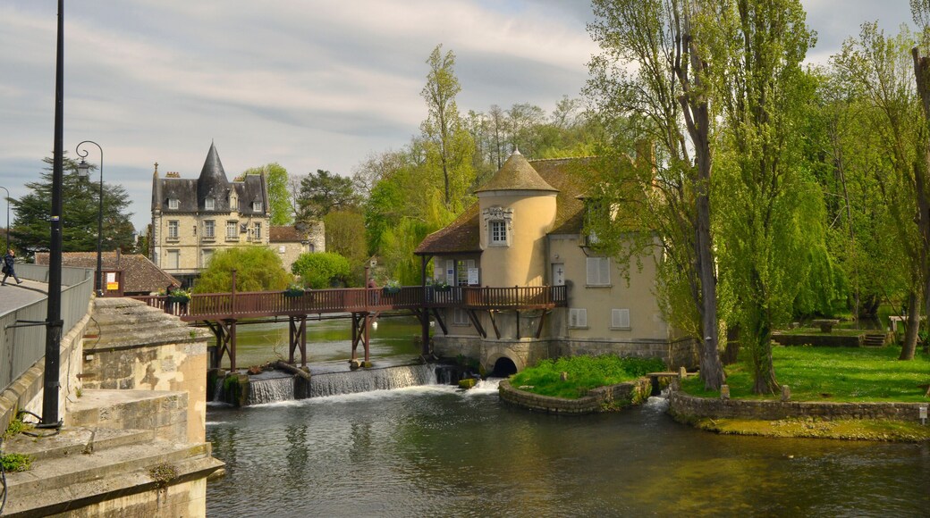 莫雷盧萬和奧爾瓦訥