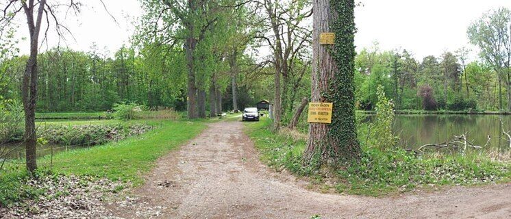 Lustadt, Angelweiher