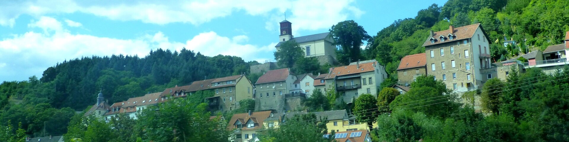 Die evangelische Pfarrkirche in Grumbach