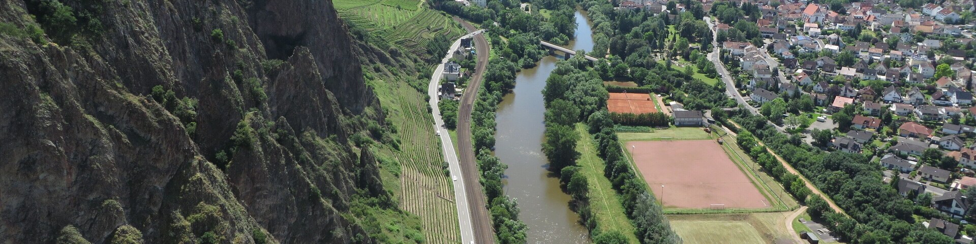 Nahe near Bad Münster am Stein, view from Rotenfels