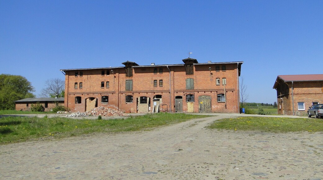 Building in Neetzka, district Mecklenburg-Strelitz, Mecklenburg-Vorpommern, Germany