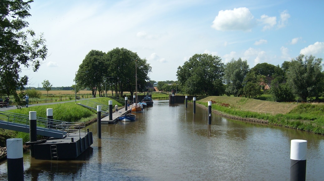 Die Schleuse Kasenort, die Stör und Wilsterau miteinander verbindet