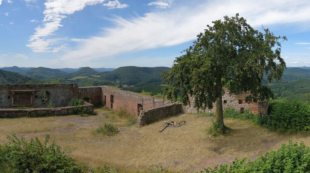 Panoramic view (360°) over Lindelbrunn Castle and the Palatinate Forest