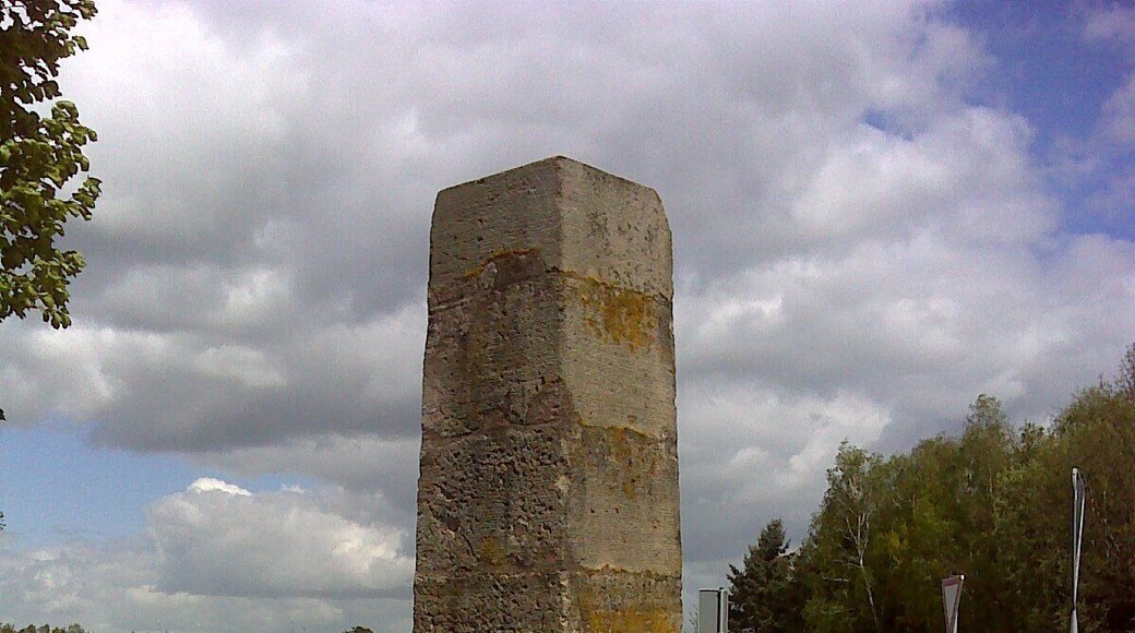 This is a photograph of an architectural monument. It is on the list of cultural monuments of Holzbach