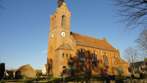 This is a picture of the Brandenburger Baudenkmal (cultural heritage monument) with the ID