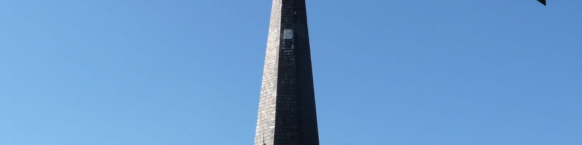 Turm der Autobahnkirche
