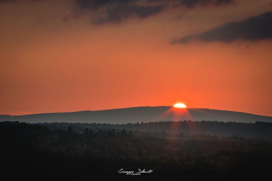 To be honest: It was a sunset-shooting by accident (almost missed..).  If you are in this area and you have the chance to enjoy it, don't miss it!