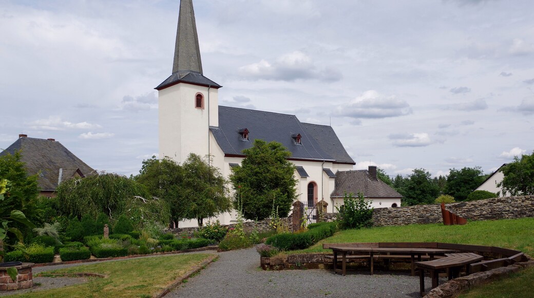 Greimerath, Katholische Pfarrkirche St. Georg, dreiachsiger Saalbau, 1760/61