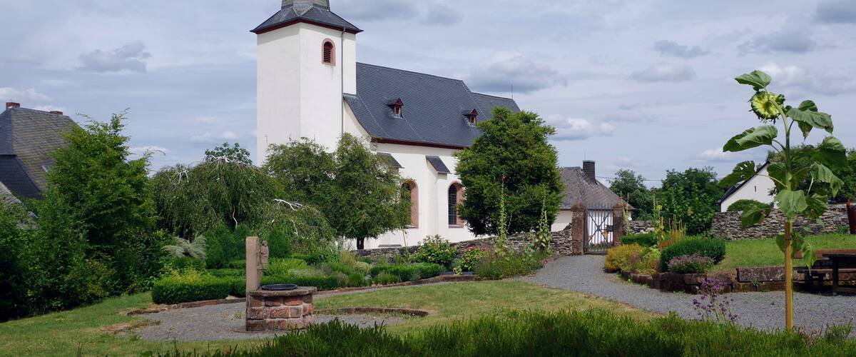 Greimerath, Katholische Pfarrkirche St. Georg, dreiachsiger Saalbau, 1760/61