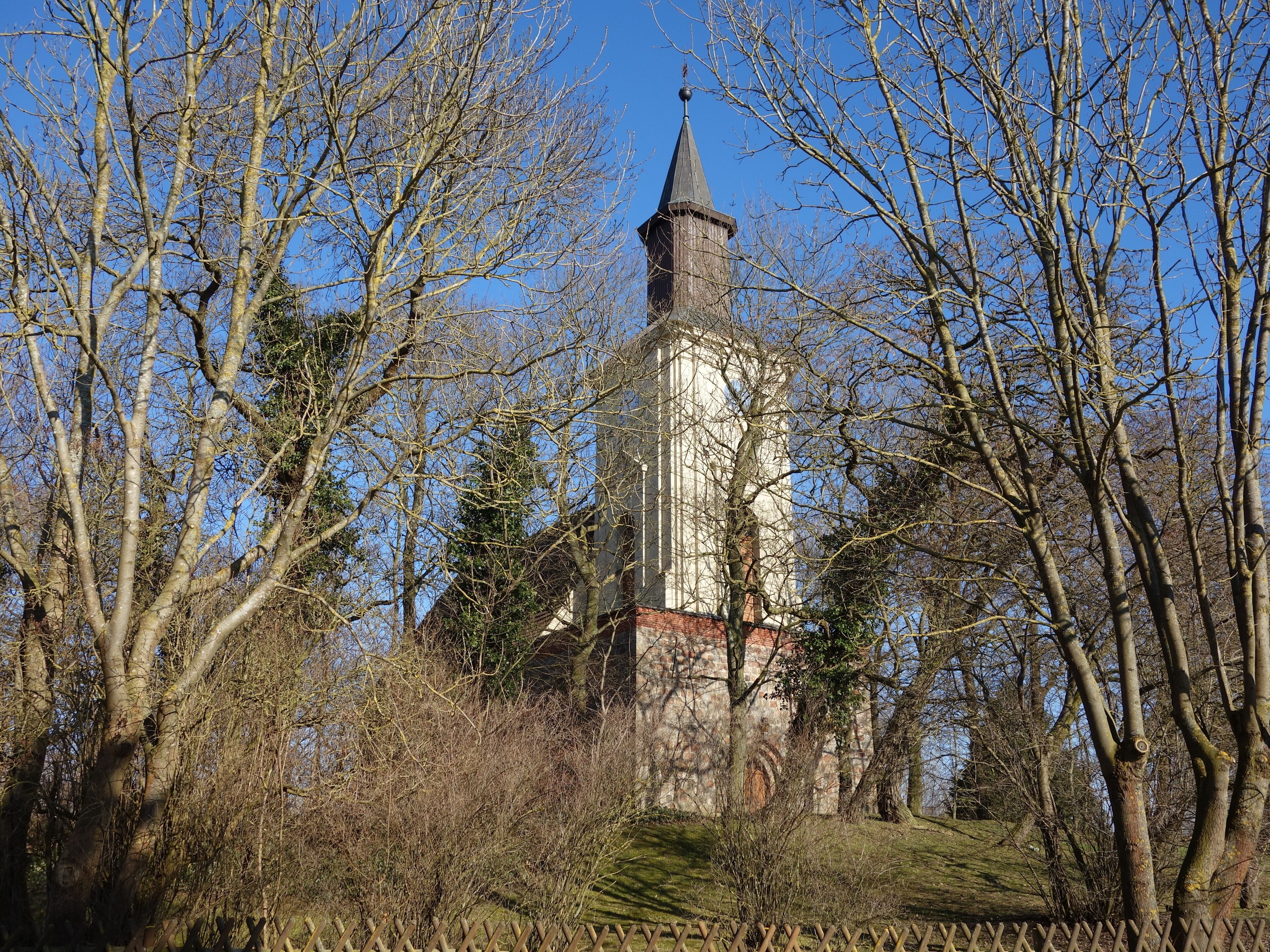 This is a picture of the Brandenburger Baudenkmal (cultural heritage monument) with the ID