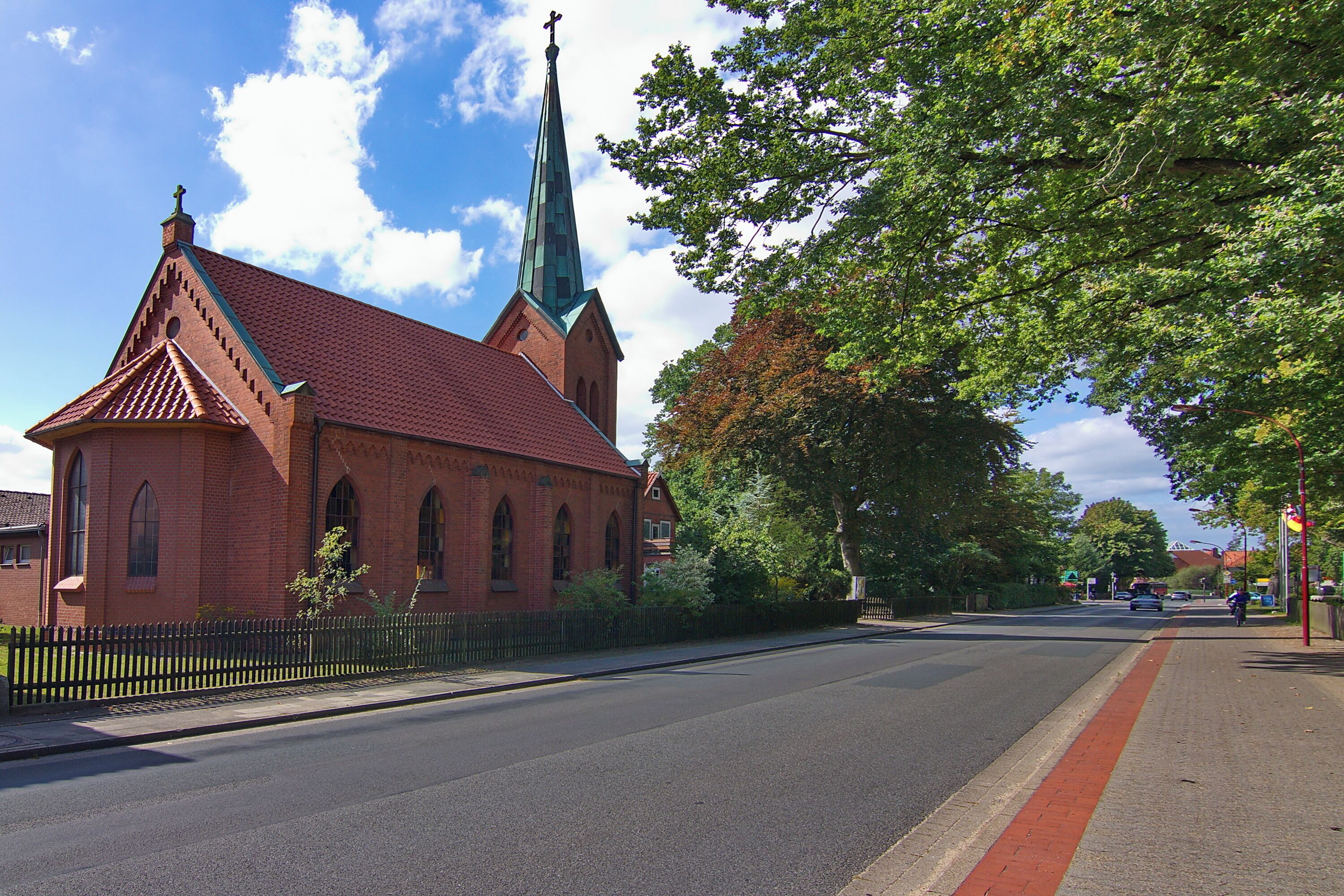 Kleine Kreuzkirche von 1886 in Hermannsburg, Niedersachsen, Niedersachsen.