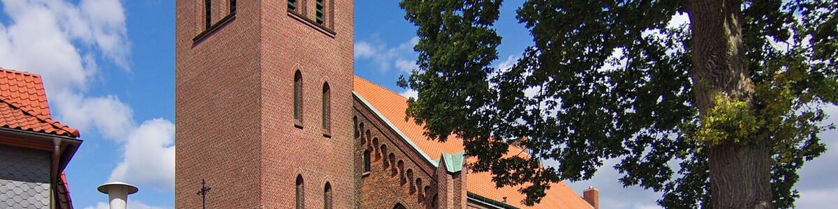 Große Kreuzkirche von 1878 in Hermannsburg, Niedersachsen, Deutschland.