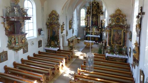 This is a photograph of an architectural monument. It is on the list of cultural monuments of Bayern, no. D-7-78-216-3