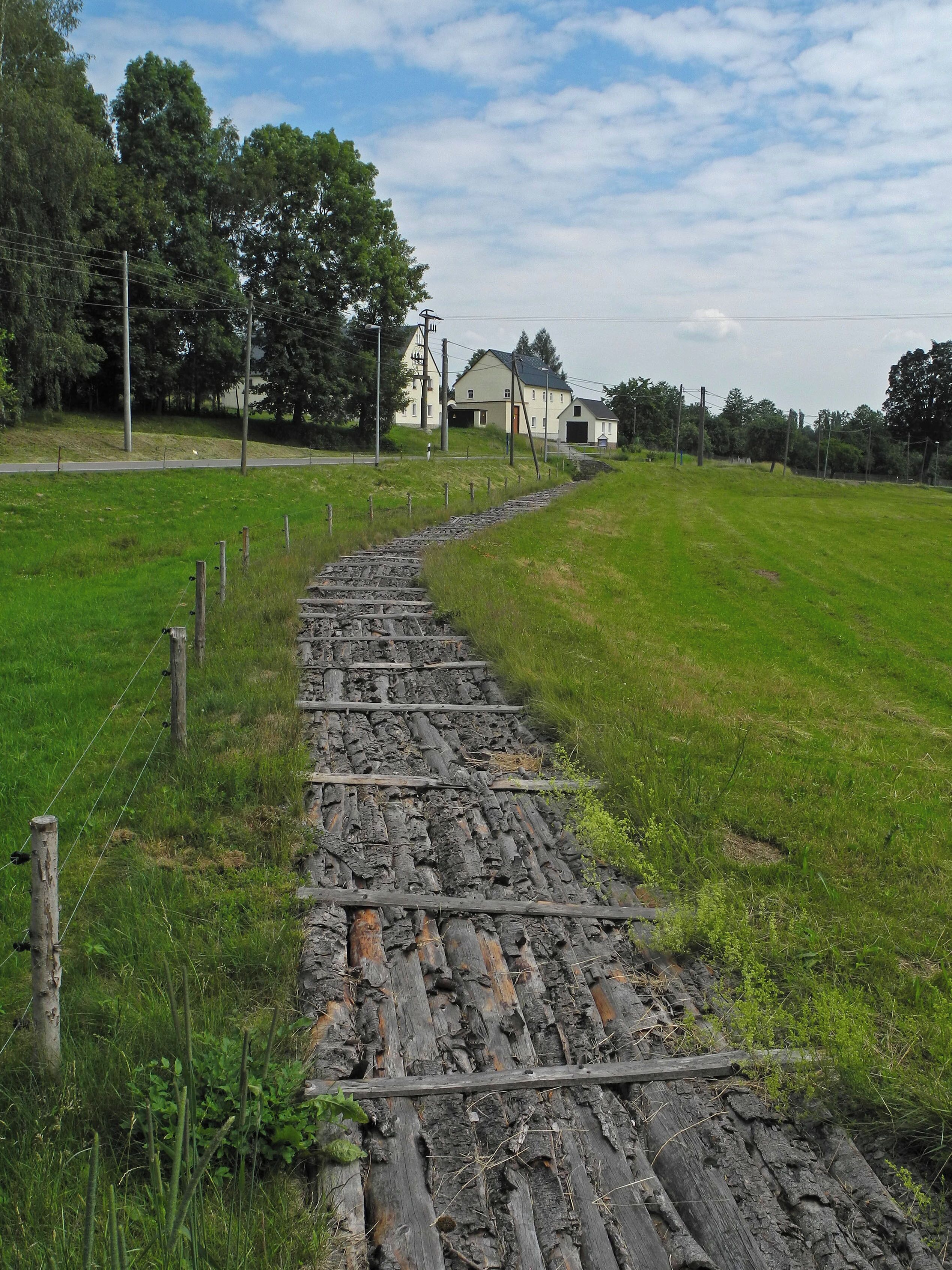 Revierwasserlaufanstalt Freiberg: Zethauer Kunstgraben in Zethau, OT von Mulda/Sa.