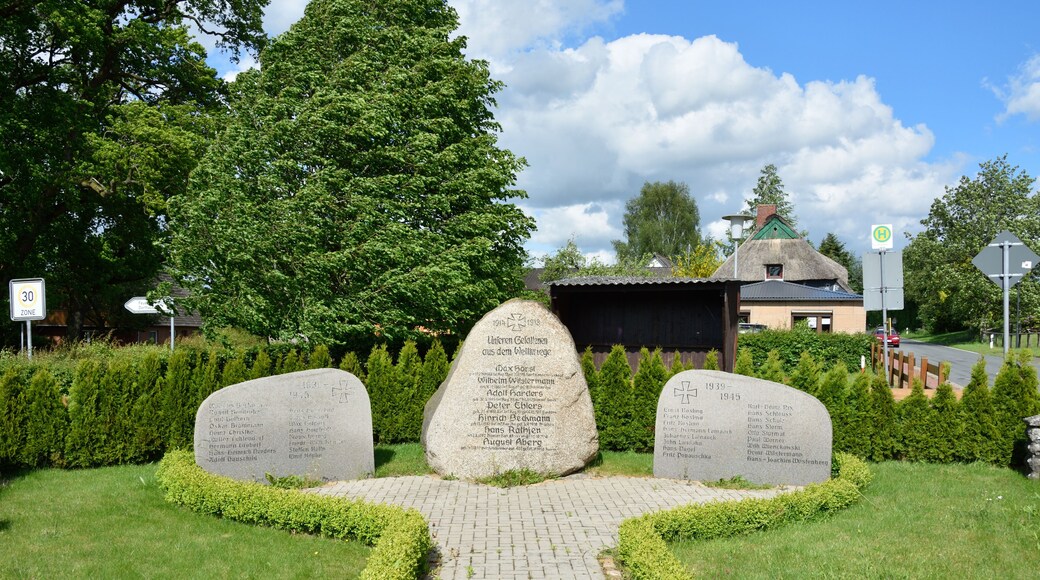 Das Ehrenmal in Winseldorf (1914-1918), (1939-1945)