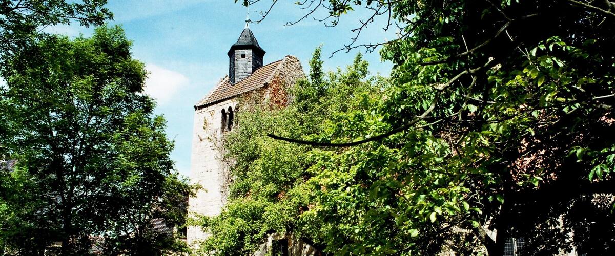 This is a photograph of an architectural monument. It is on the list of cultural monuments of Alberstedt (Farnstädt), no. 094 05784