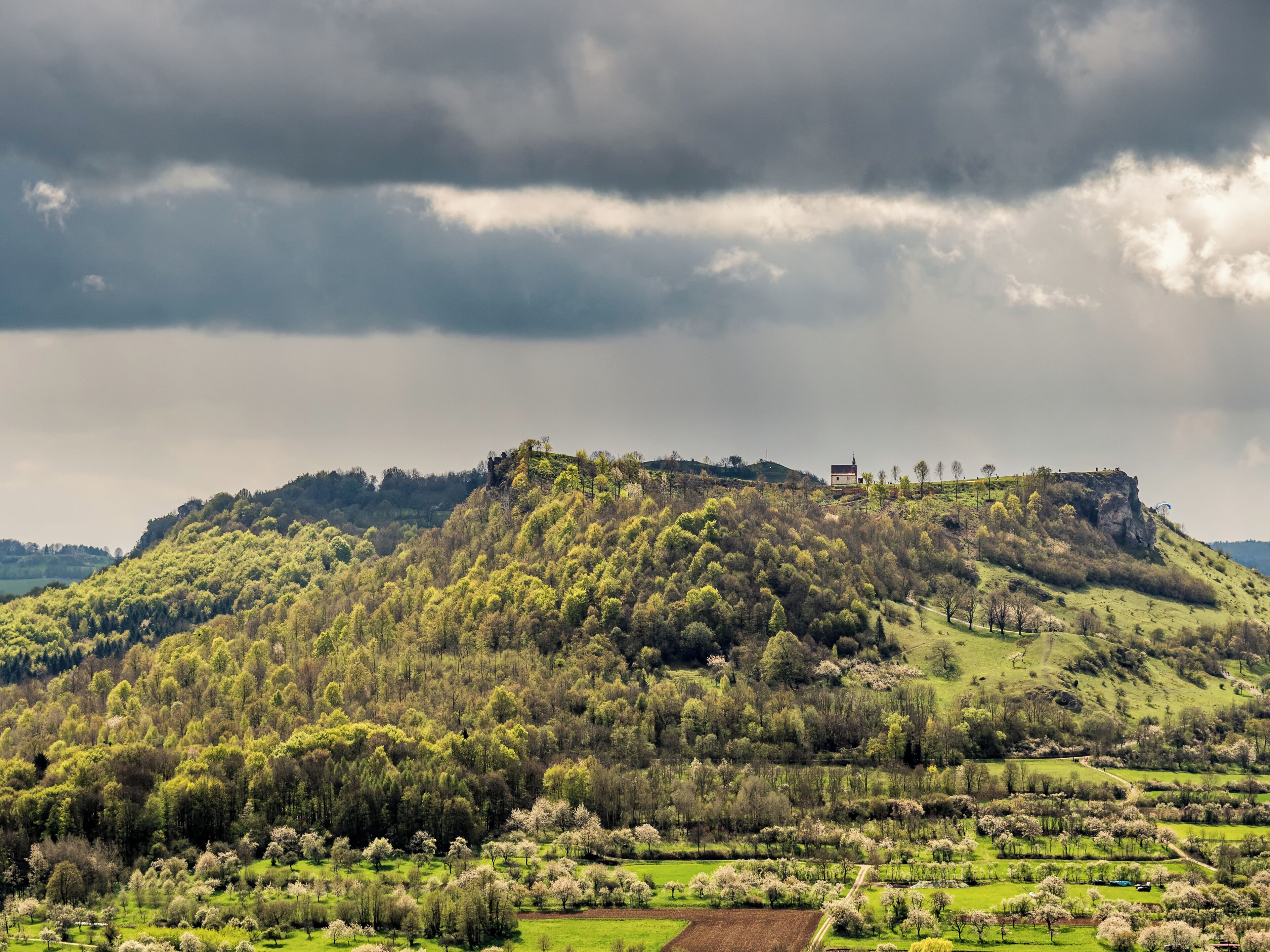 Ehrenbürg near Forchheim in the LSG "Franconian Switzerland - Veldenstein Forest"