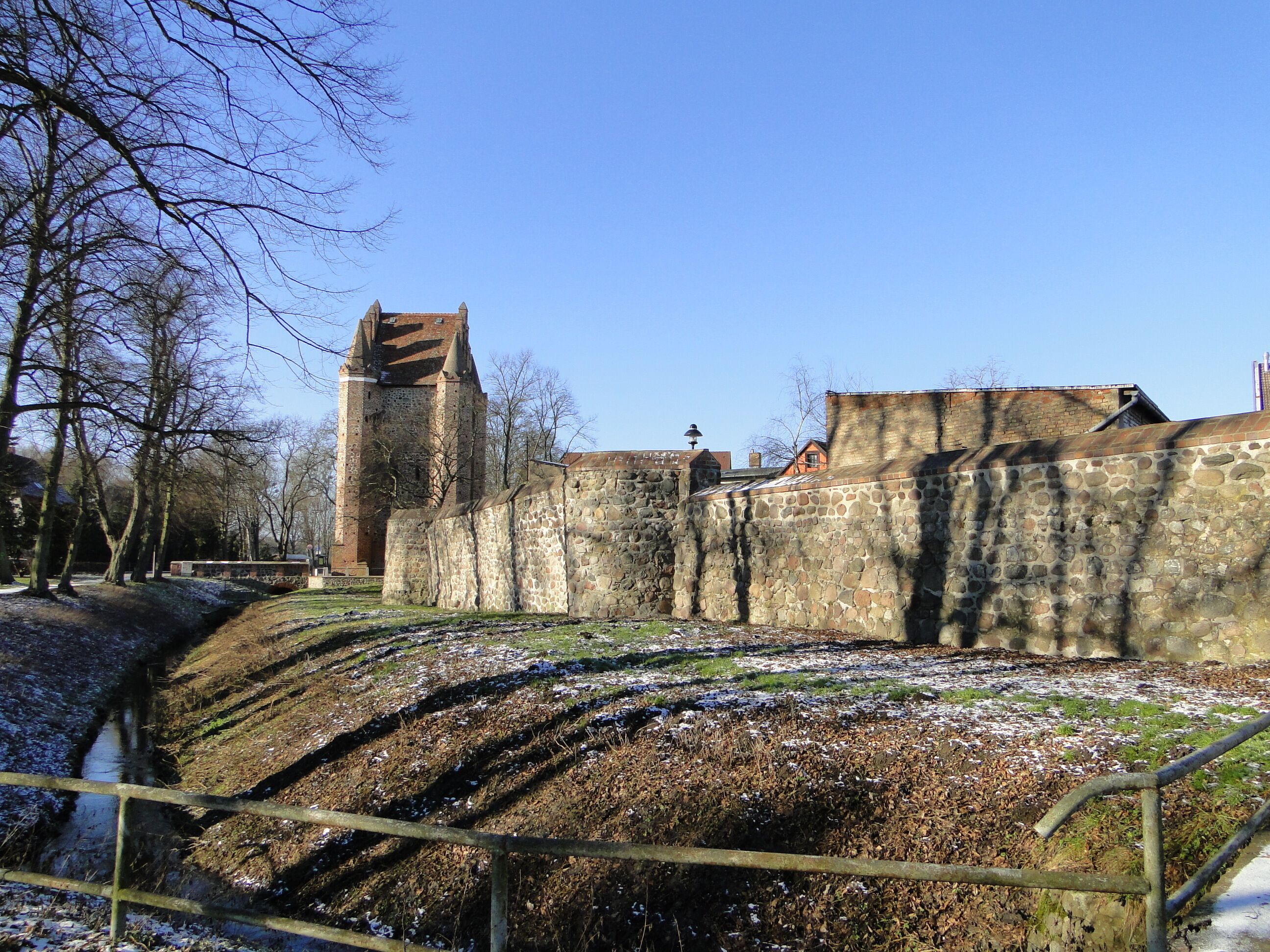City wall in Friedland, district Mecklenburg-Strelitz, Mecklenburg-Vorpommern, Germany