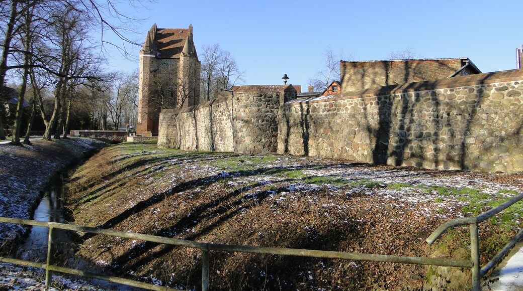 City wall in Friedland, district Mecklenburg-Strelitz, Mecklenburg-Vorpommern, Germany