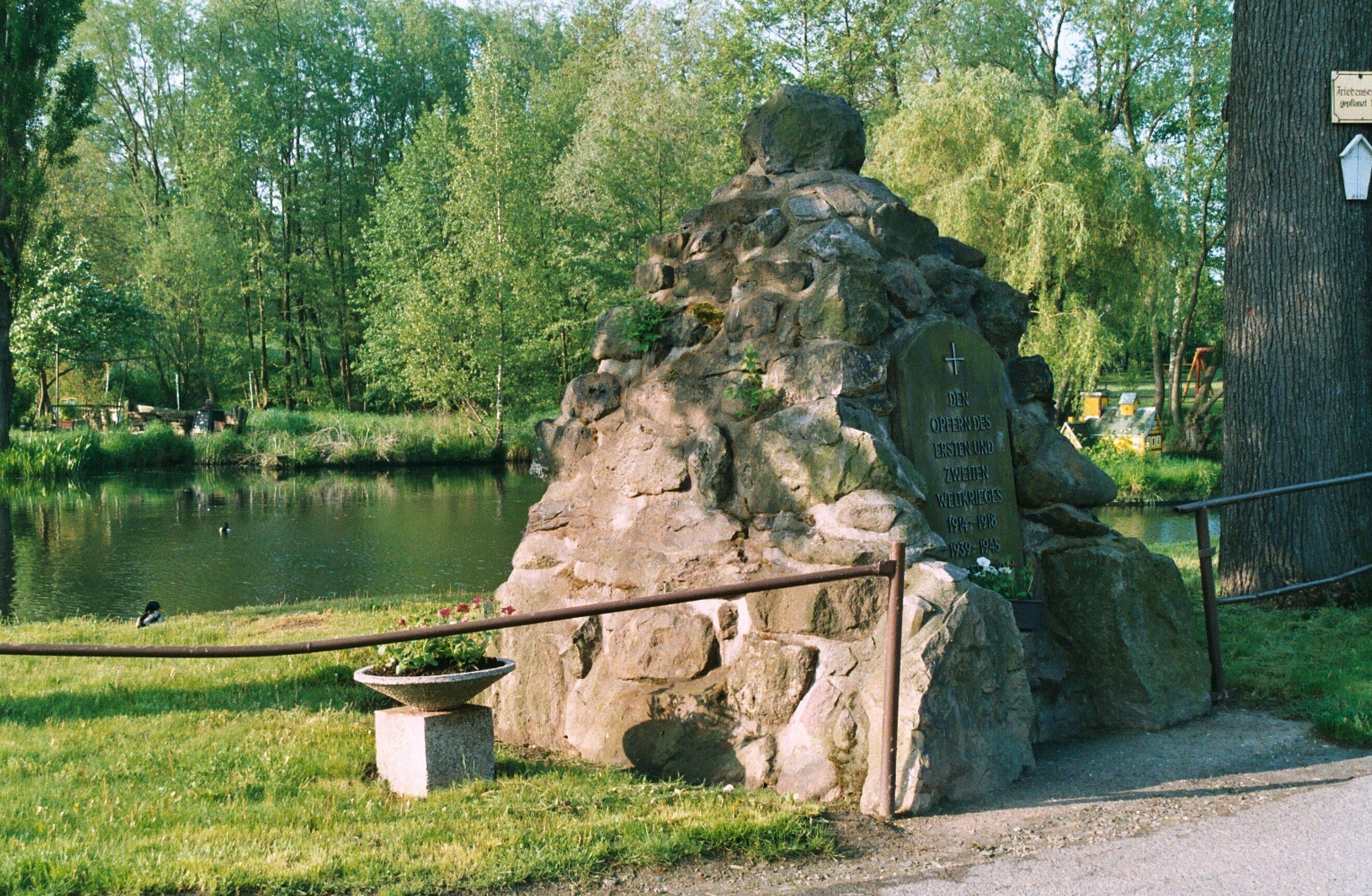 Rippicha (Gutenborn), the war memorial