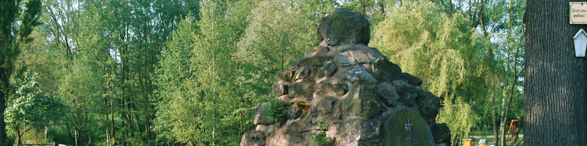 Rippicha (Gutenborn), the war memorial