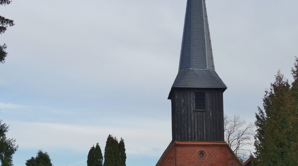 This is a picture of the Brandenburger Baudenkmal (cultural heritage monument) with the ID